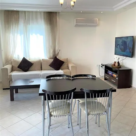 Guarantee Yourself A Wonderful In 3 Bed And Popular Community 아파트 시데