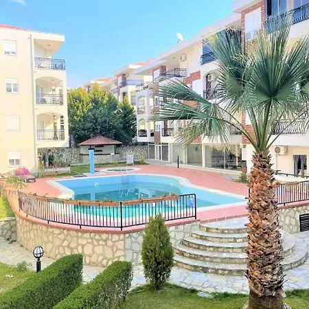 Guarantee Yourself A Wonderful In 3 Bed And Popular Community * シダ